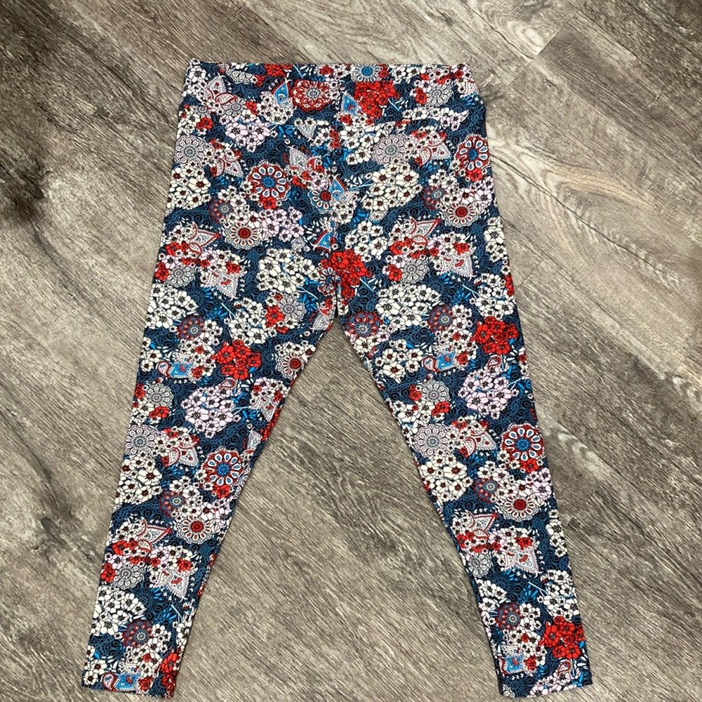 NWOT LulaRoe leggings TC2